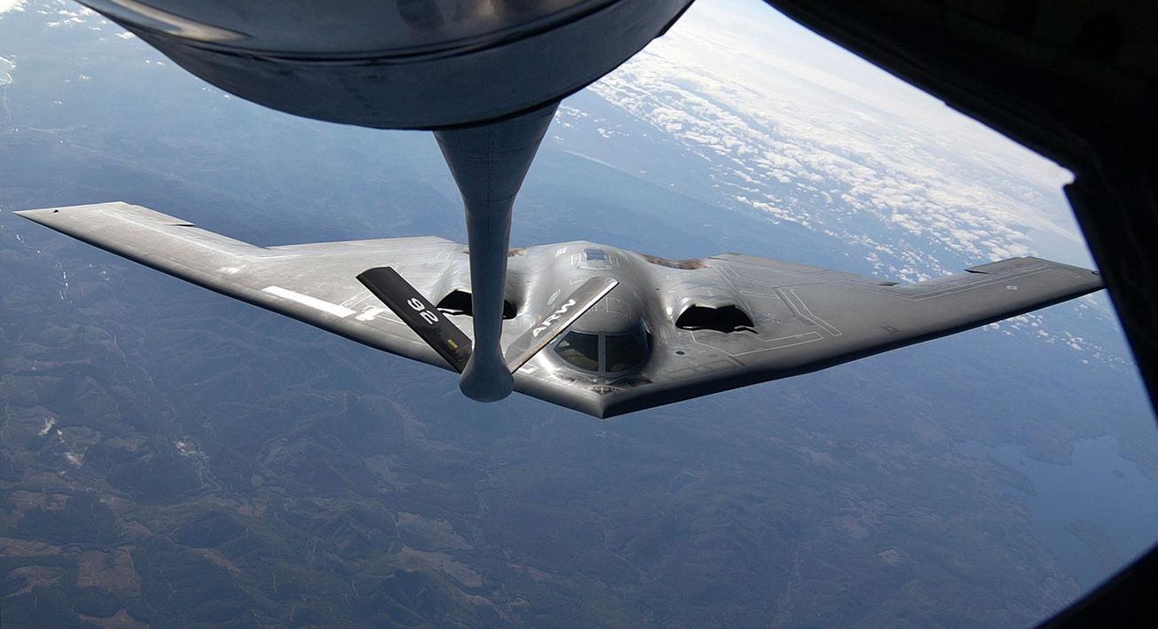 Why The Air Force's B-2 Stealth Bomber Is Still So High-Tech | The ...